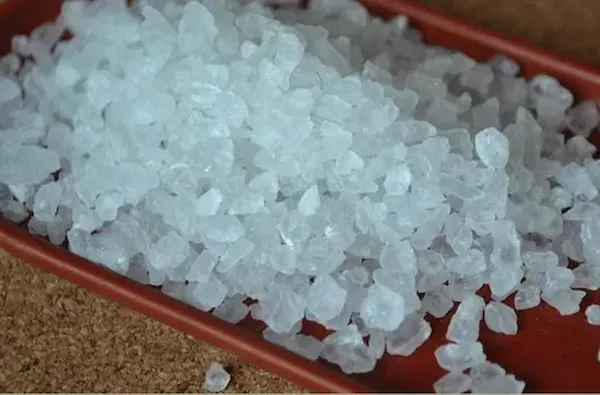 فواید نمک آبی برای سلامتی | قیمت عالی