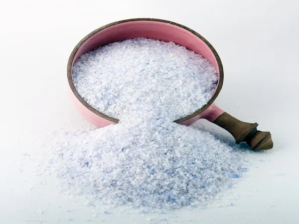 معرفی انواع نمک آبی و کاربردهای آن در صنایع + قیمت خرید روز